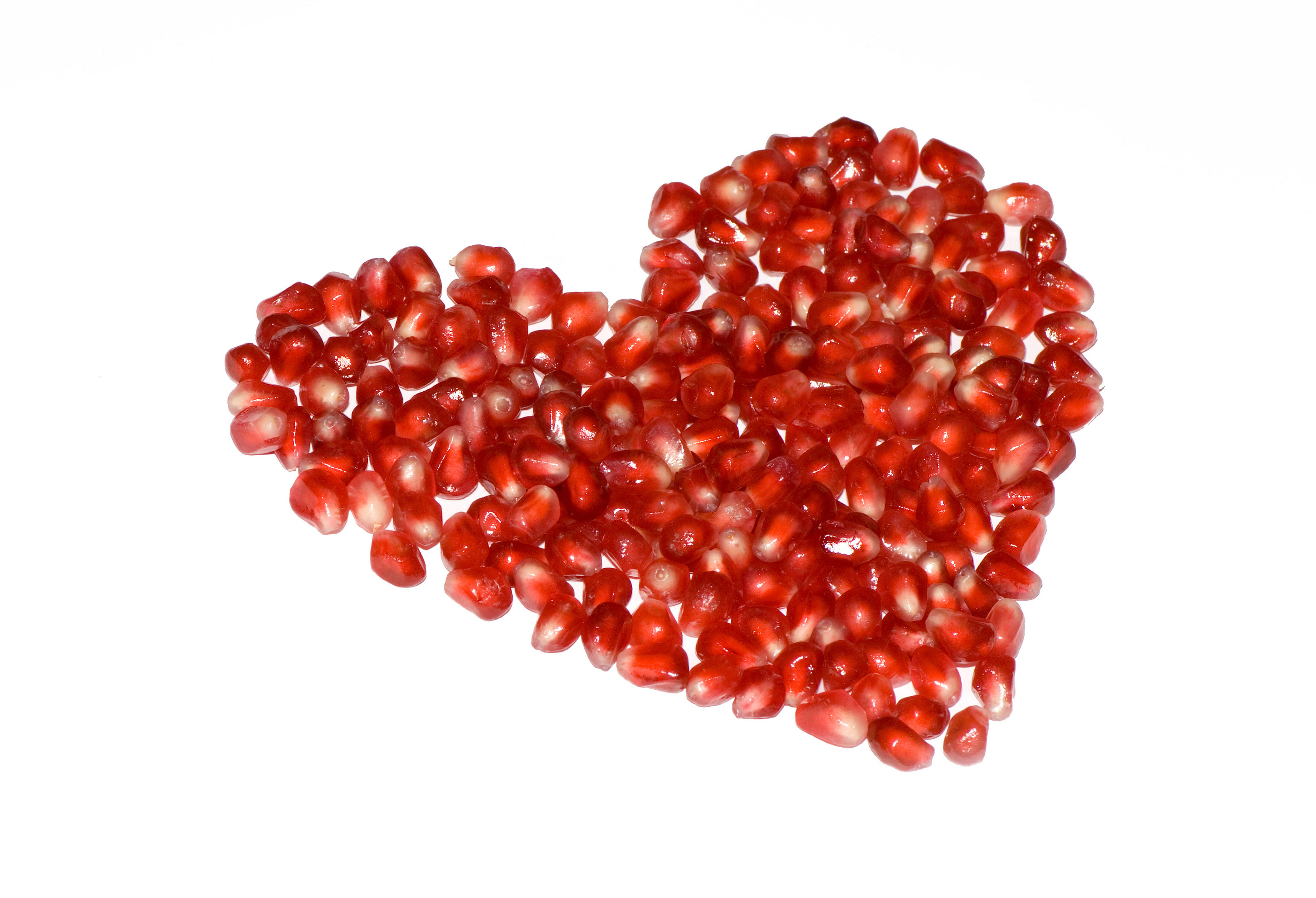 شکل قلب با دانه های انار