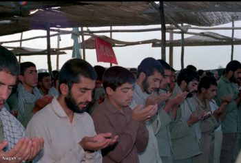 نماز جماعت در جبهه