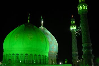 مسجد جمکران در شب
