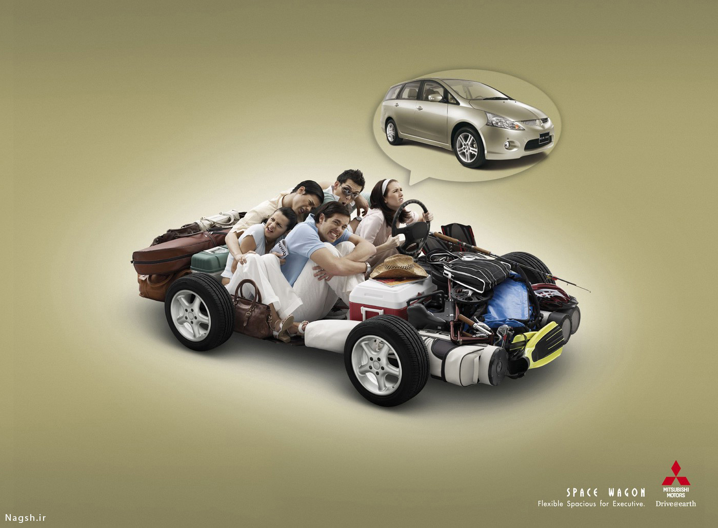 پوستر تبلیغاتی اتومبیل